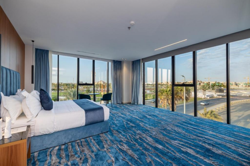 Blue Breeze Hotel 9/21