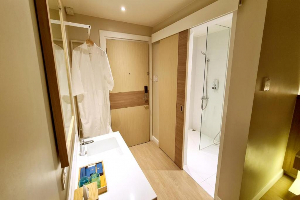 Harolds Hotel Quezon City 9/33