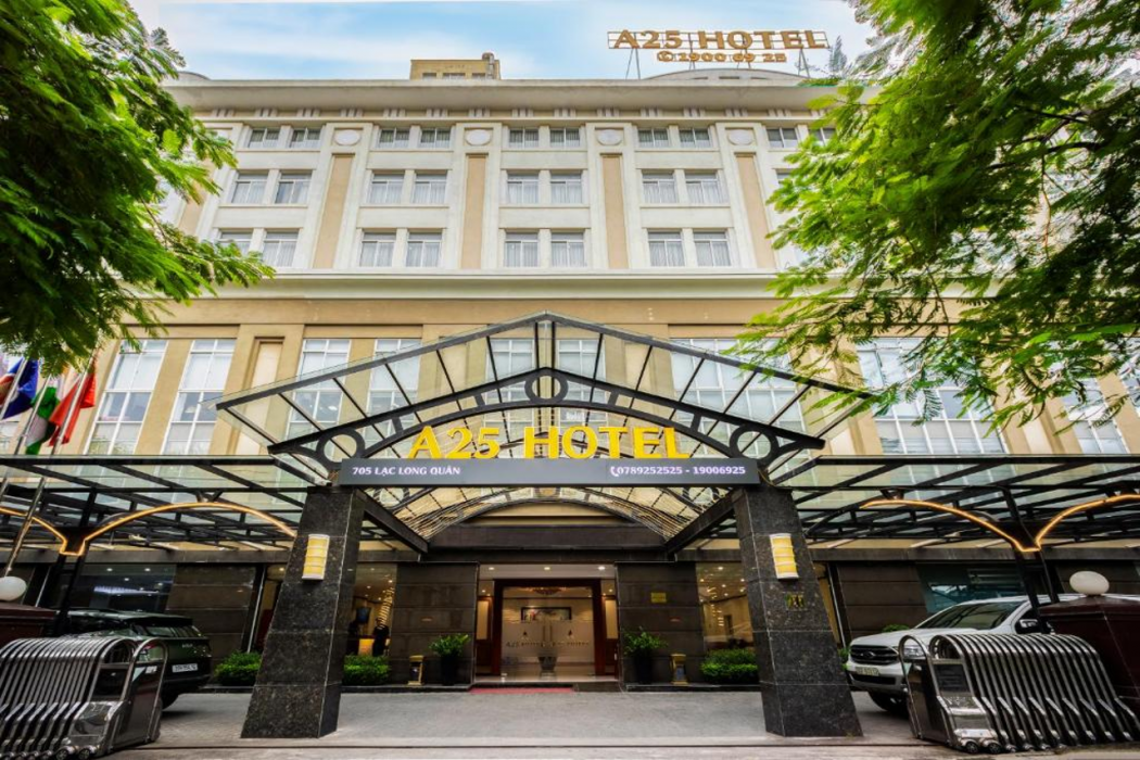A25 Hotel - 705 Lac Long Quan photo1