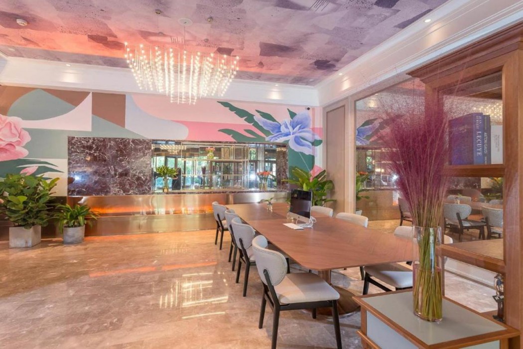 Mercure Hangzhou East Railway Station 31/56