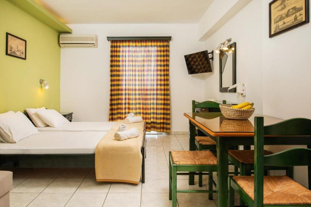 Sea View Hotel 18/61