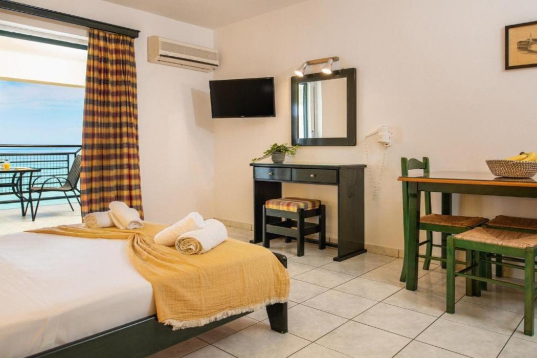 Sea View Hotel 16/61