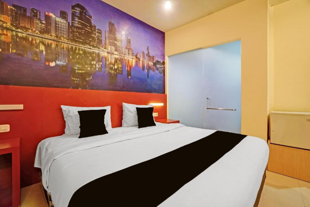 Townhouse Oak Malang near ITN Malang formerly Fariz Hotel Singosari 9/18