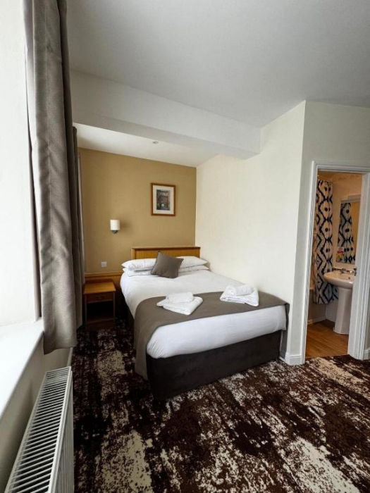 CBH The Prince of Wales Hotel 7/19