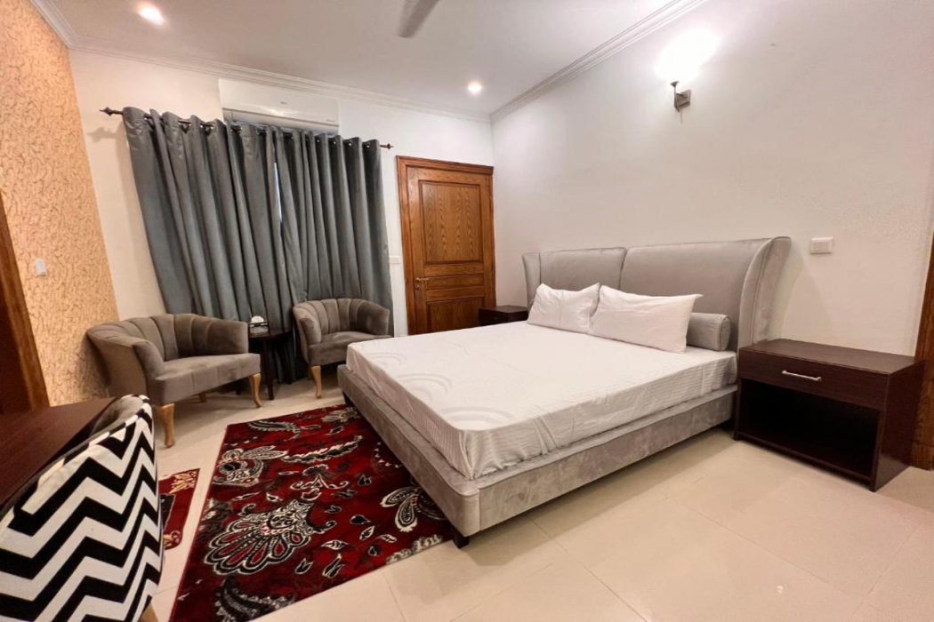 Rhodium Elite Hotel 14/56