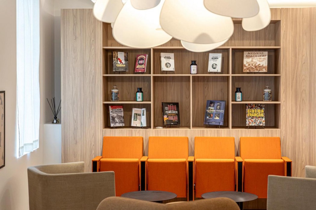 Lobby at Dantan Hotel, BOULOGNE BILLANCOURT