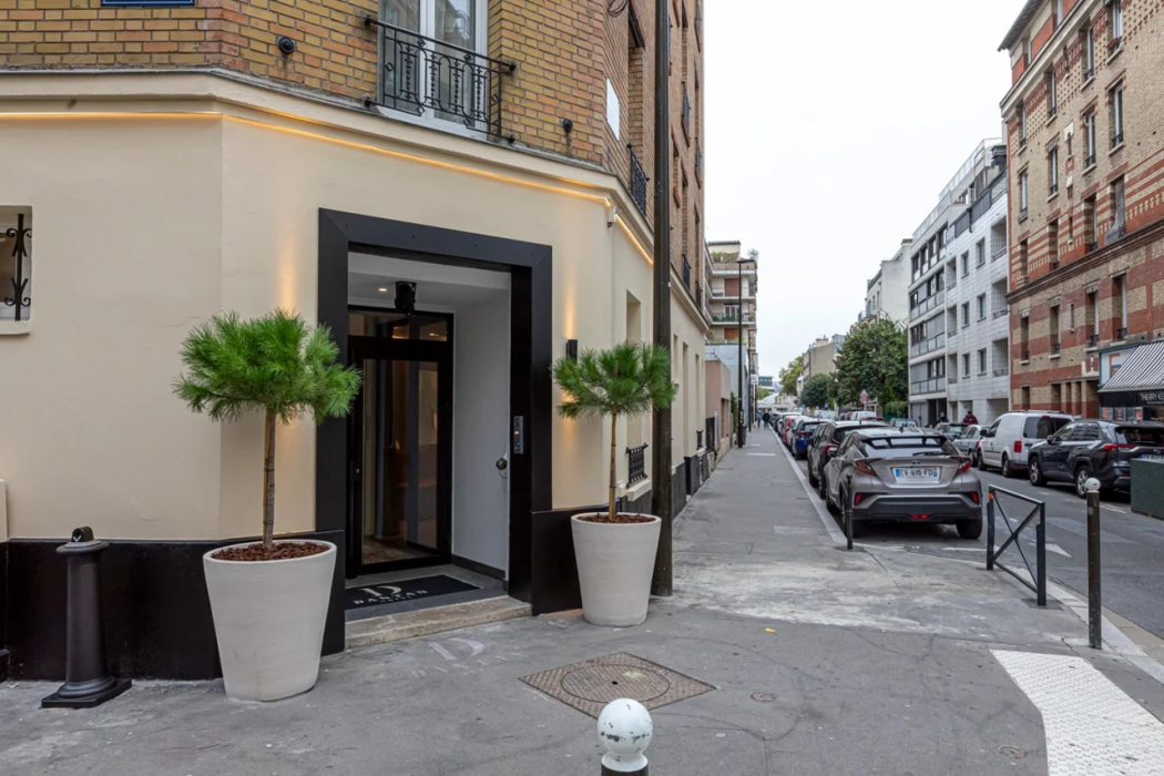 Dantan Hotel in BOULOGNE BILLANCOURT