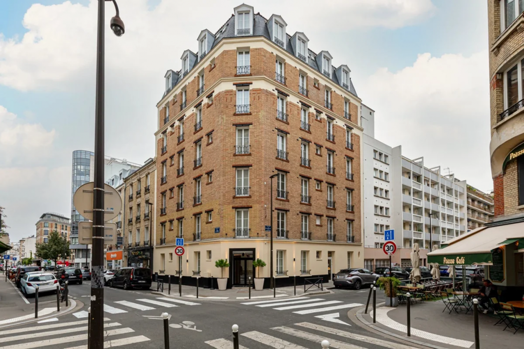 Dantan Hotel in BOULOGNE BILLANCOURT
