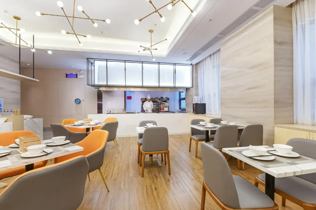 Kyriad Marvelous Hotel (Dongguan Huayang Lake University City Store) 28/52
