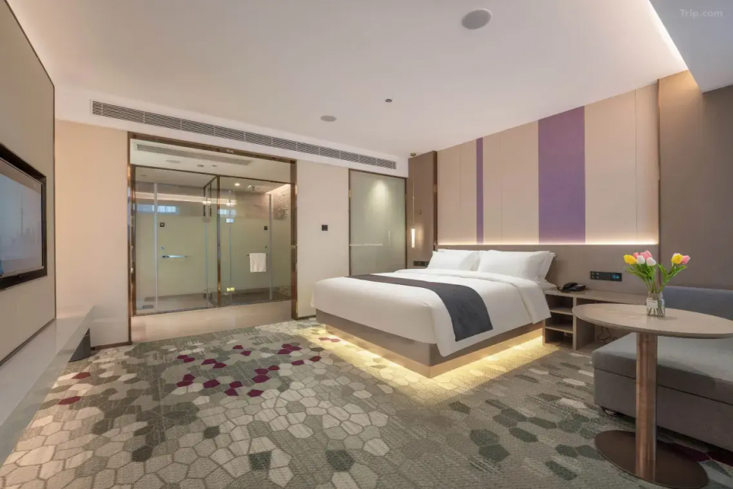 Lavande Hotel (Jinan Shiji Avenue Aotelaisi) 11/14