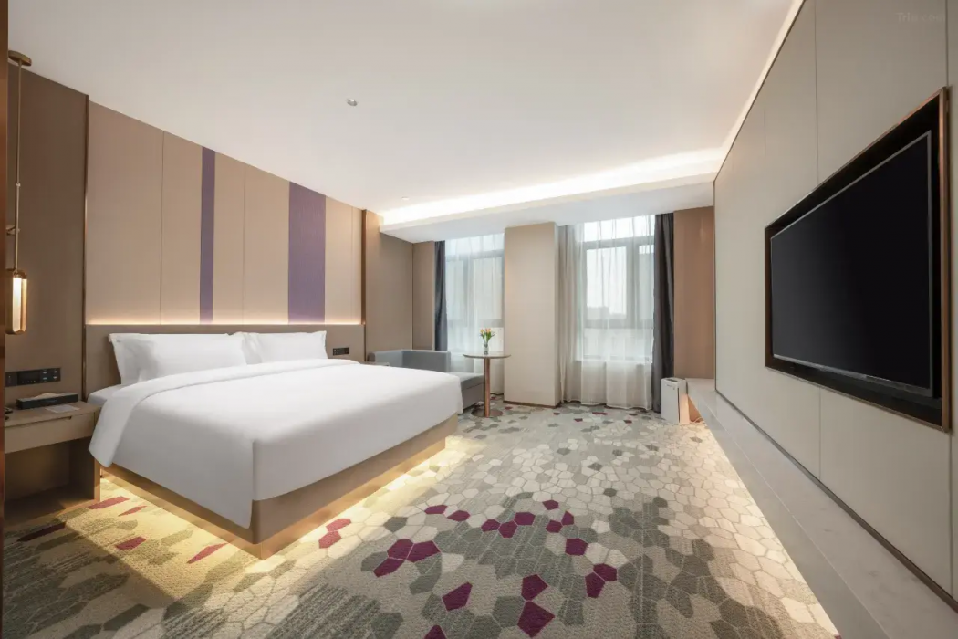 Lavande Hotel (Jinan Shiji Avenue Aotelaisi) 6/14