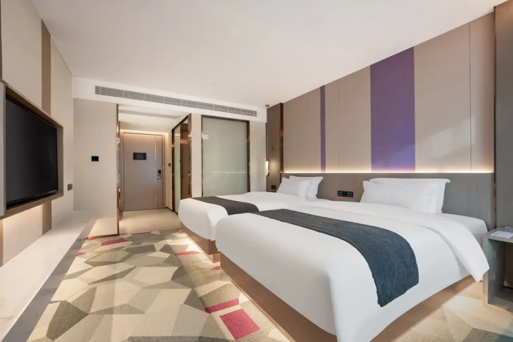 Lavande Hotel (Jinan Shiji Avenue Aotelaisi) 7/14
