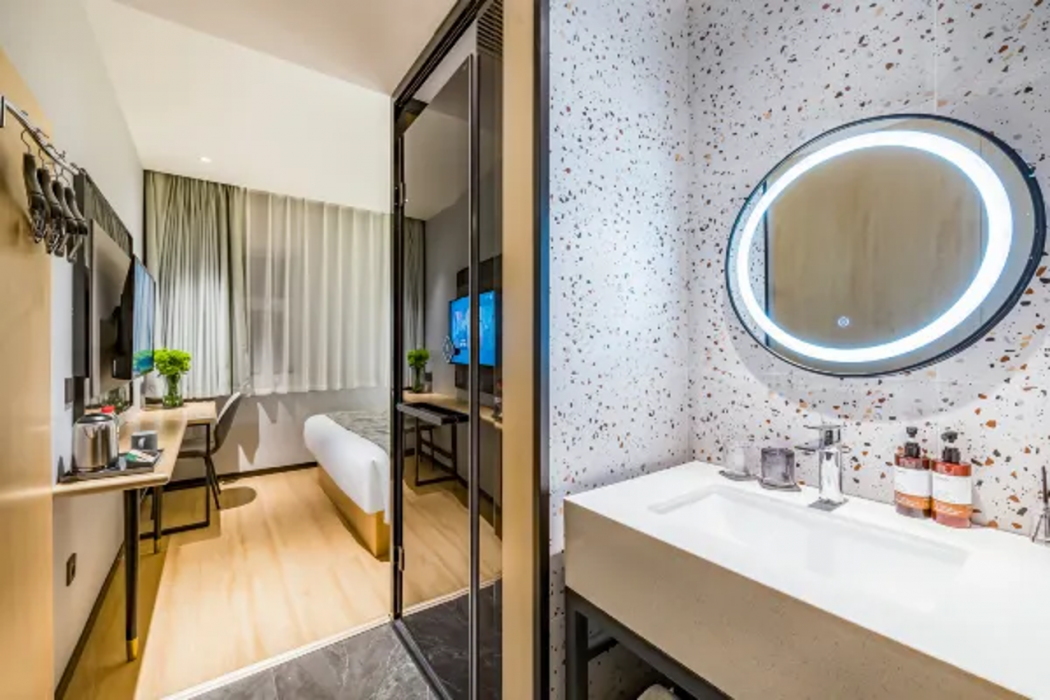 Chonpines Hotel (Beijing Tongzhou Orchard Universal Resort) 8/9
