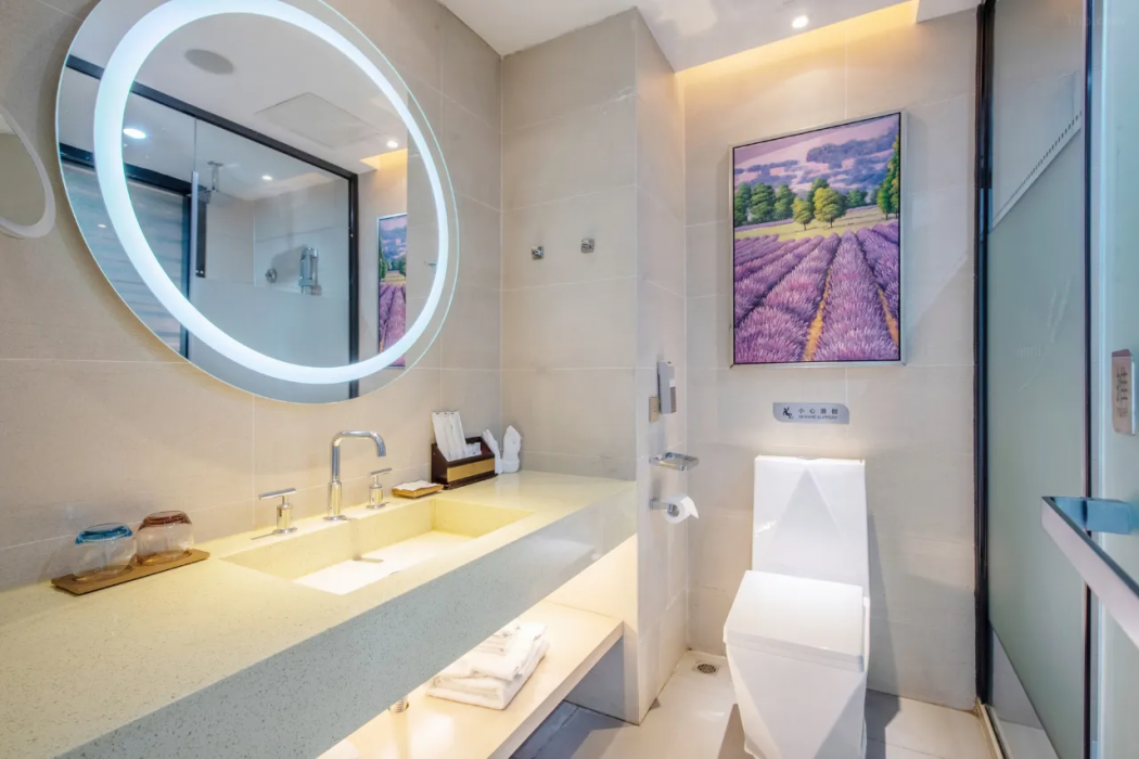 Lavande Hotel (Wanlian Square Branch, Huizhou South Railway Station) 13/14