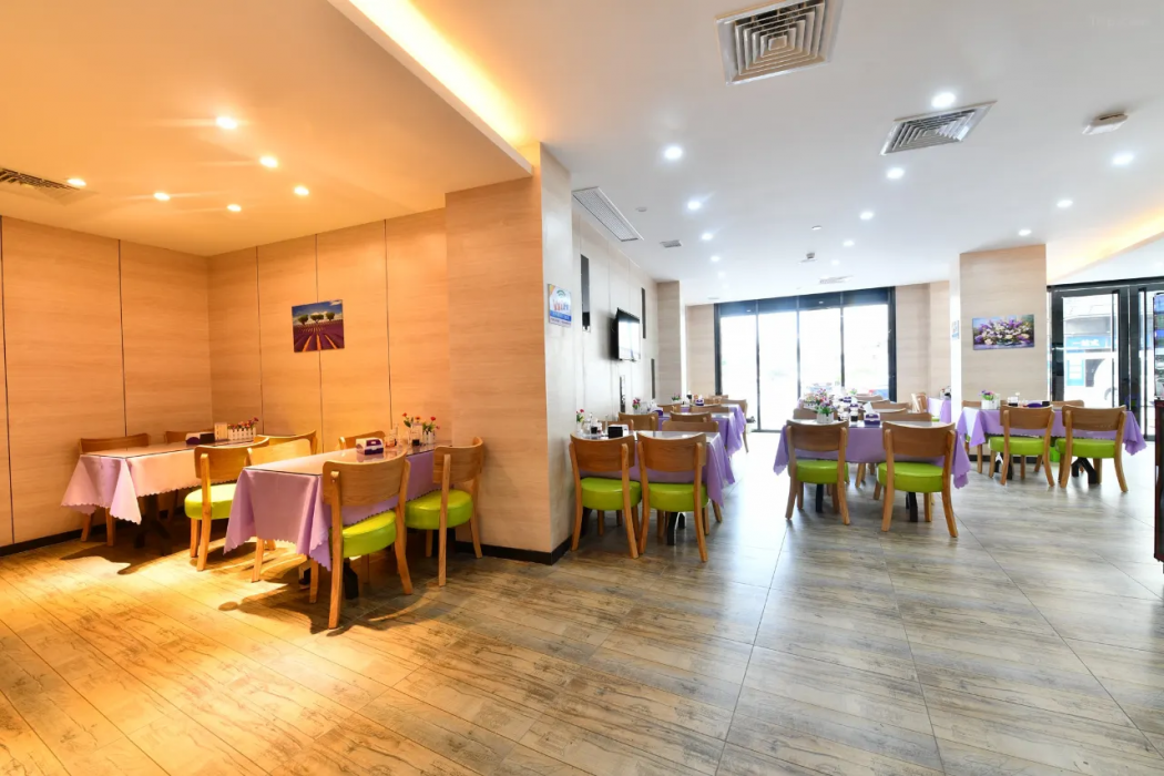 Lavande Hotel (Wanlian Square Branch, Huizhou South Railway Station) 14/14