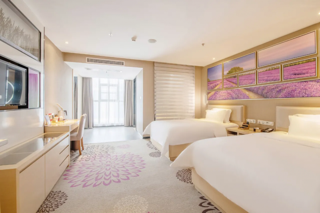 Lavande Hotel (Wanlian Square Branch, Huizhou South Railway Station) 10/14