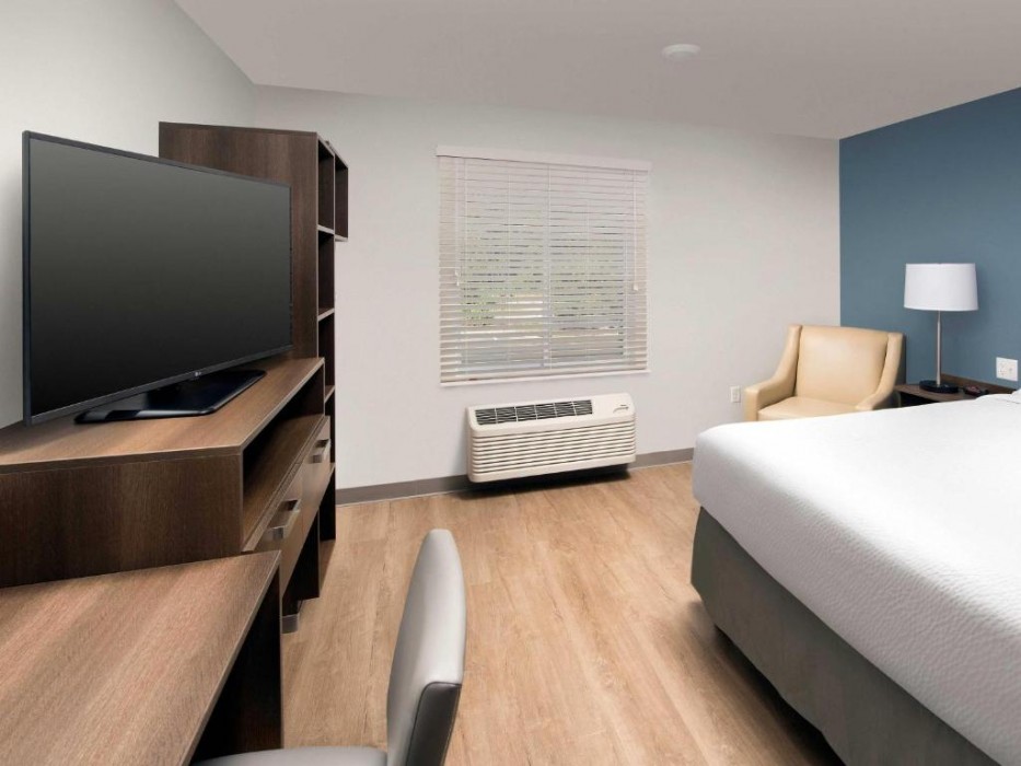 WoodSpring Suites Charlotte NC 12/25