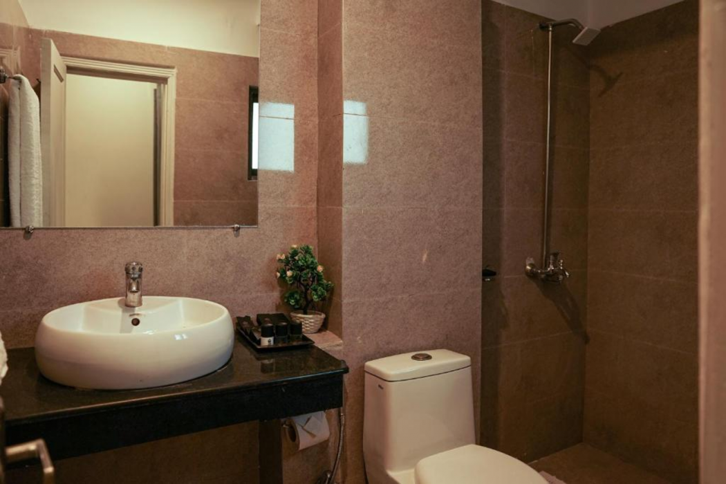 Faletti's Express - Islamabad 20/51