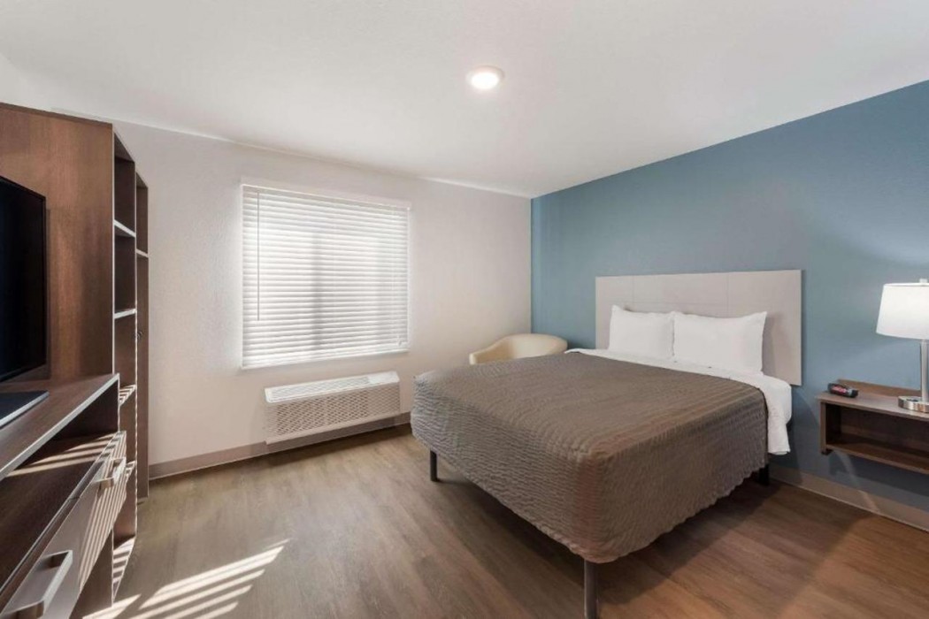 WoodSpring Suites Dayton North 13/42