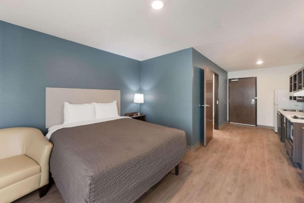 WoodSpring Suites Dayton North 10/42
