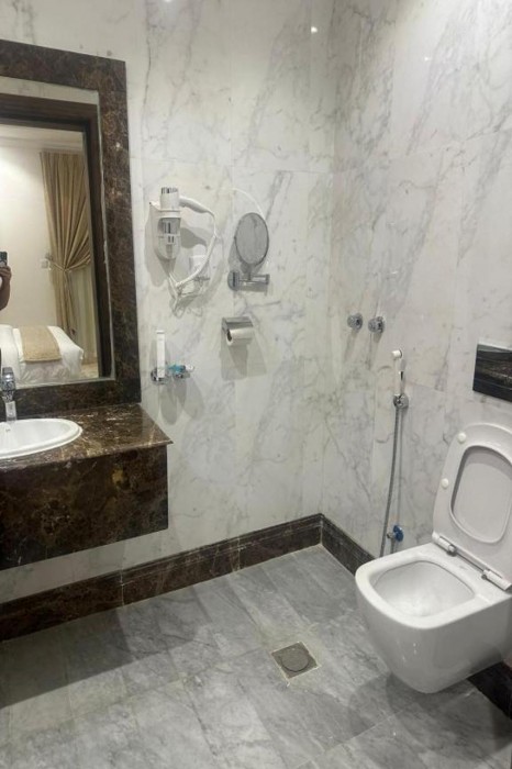 شقق الفرسان المتحدة - لجين(Al Fursan United Apartment-Lujain) 21/37