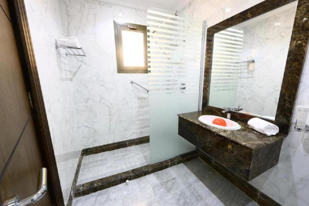 شقق الفرسان المتحدة - لجين(Al Fursan United Apartment-Lujain) 20/37