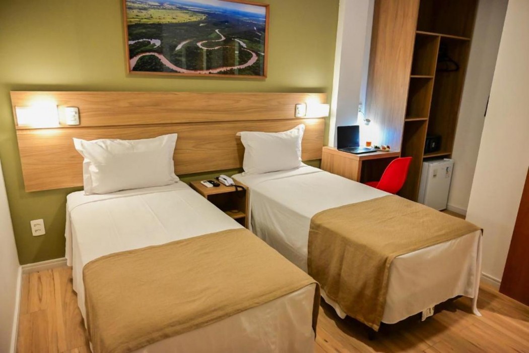Bristol Marambaia Hotel 11/40