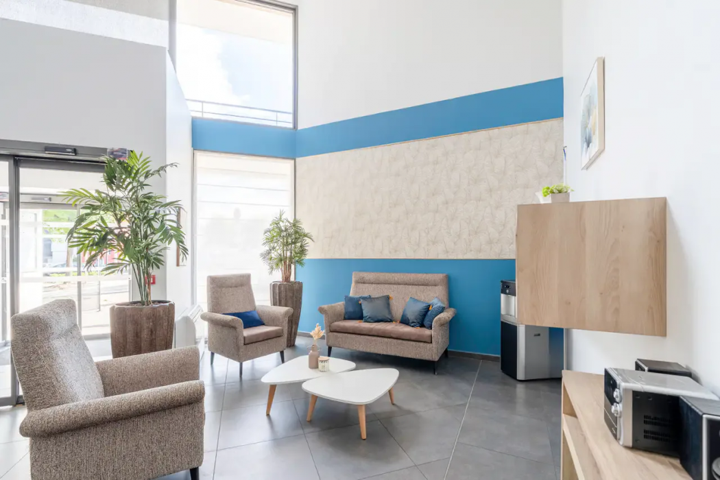 Quality Aparthotel Lyon L'Isle-dAbeau 6/32
