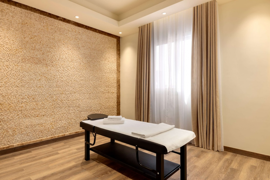 فندق راديسون بلو، جدة الحمرا(Radisson Blu Hotel, Jeddah Al Hamra) 8/12