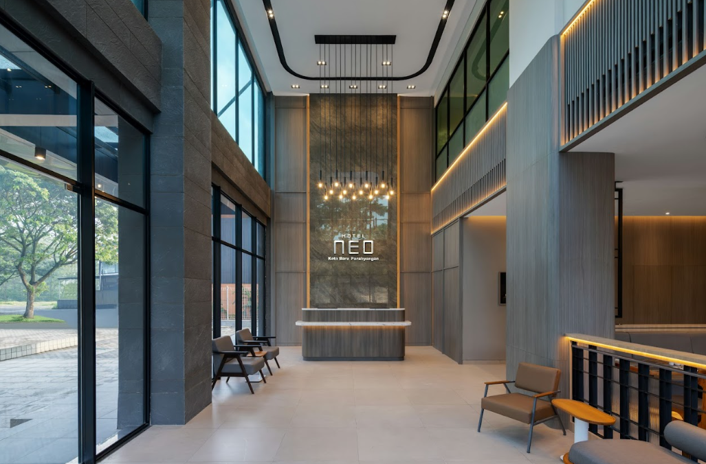 Hotel Neo Kota Baru Parahyangan 17/88