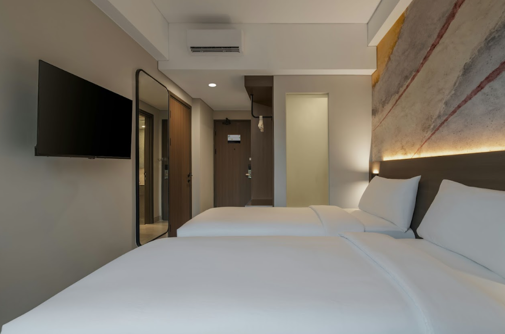 Hotel Neo Kota Baru Parahyangan 27/88