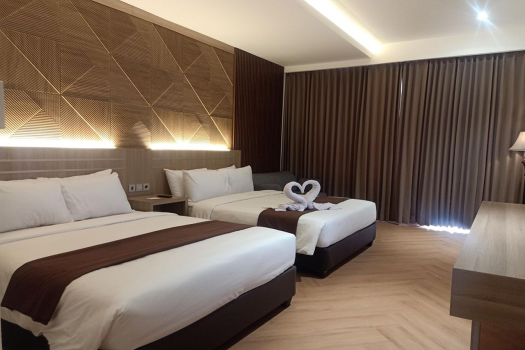 Batu Wonderland Water Resort Hotel 12/35