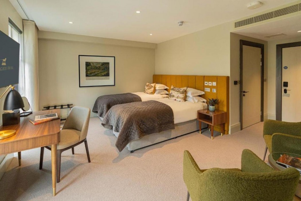 Bailiffgate Hotel 15/70