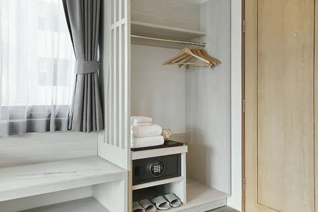 Livable Hotel Bangkok 12/61