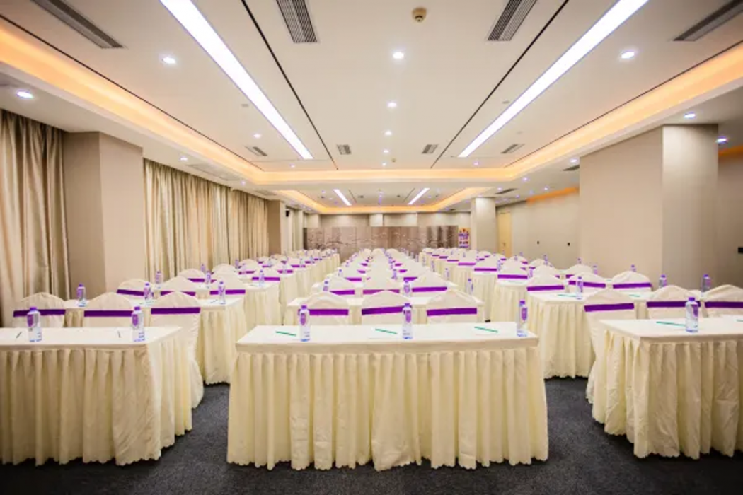Lavande Hotel (Dongguan Houjie Exhibition Center) 39/59