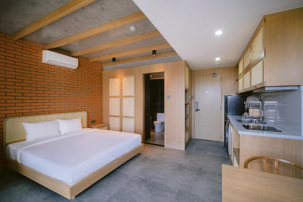 Shi House by Haviland 15/54