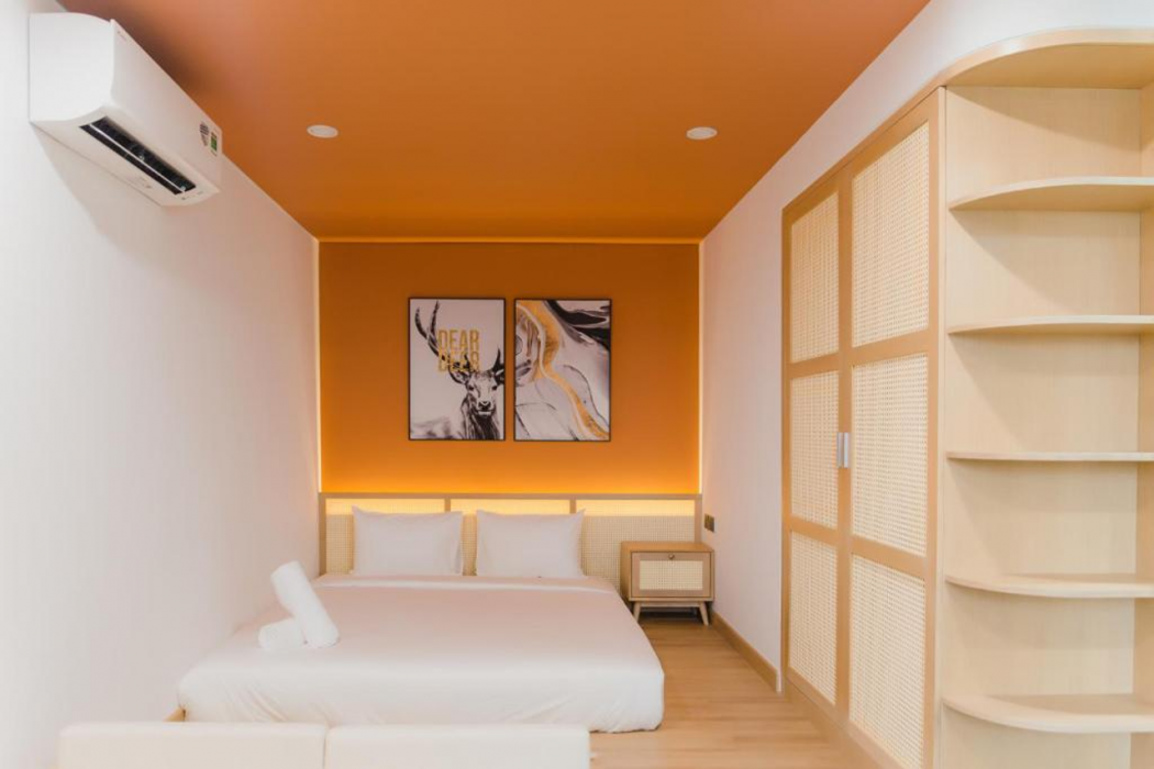 Shi House by Haviland 16/54