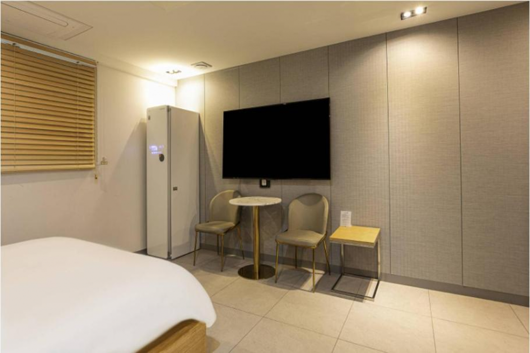 Hotel 99 Prestige 24/68