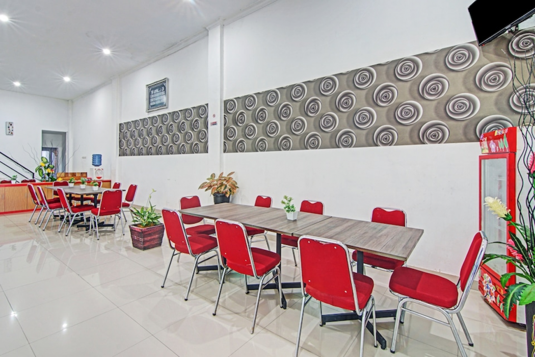Hotel O Bukittinggi near Padang Luar formerly New Aedo 35/45
