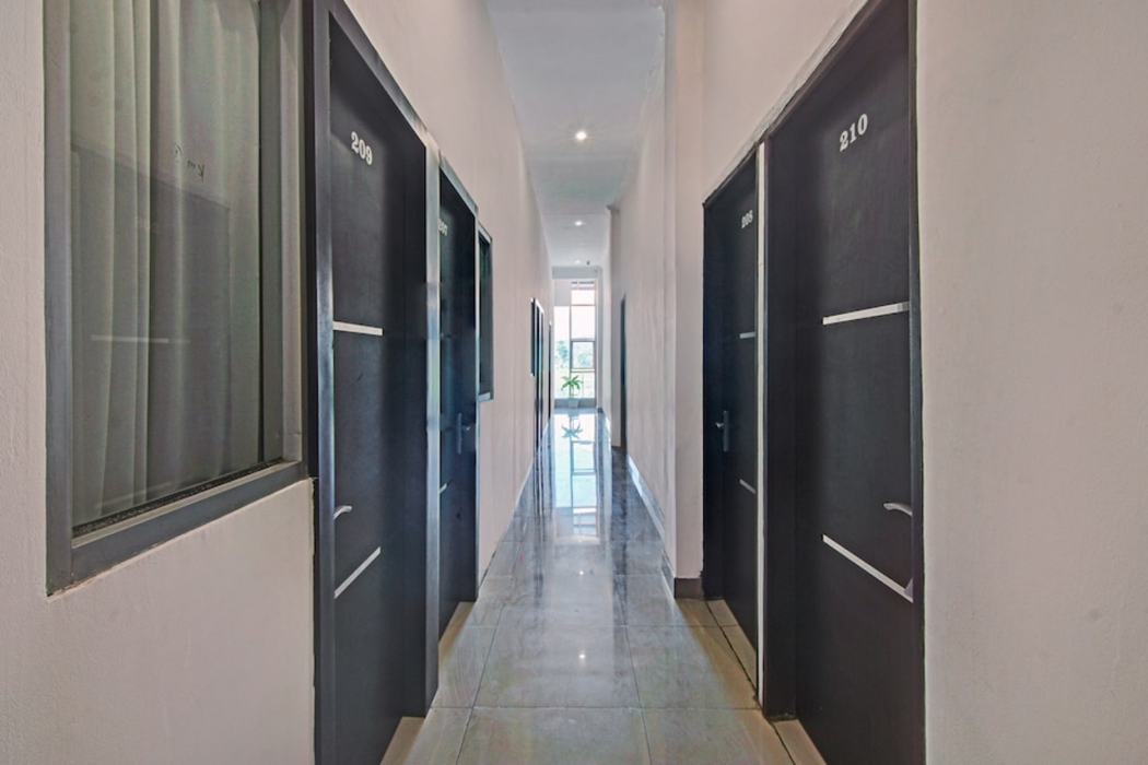 Hotel O Bukittinggi near Padang Luar formerly New Aedo 39/45