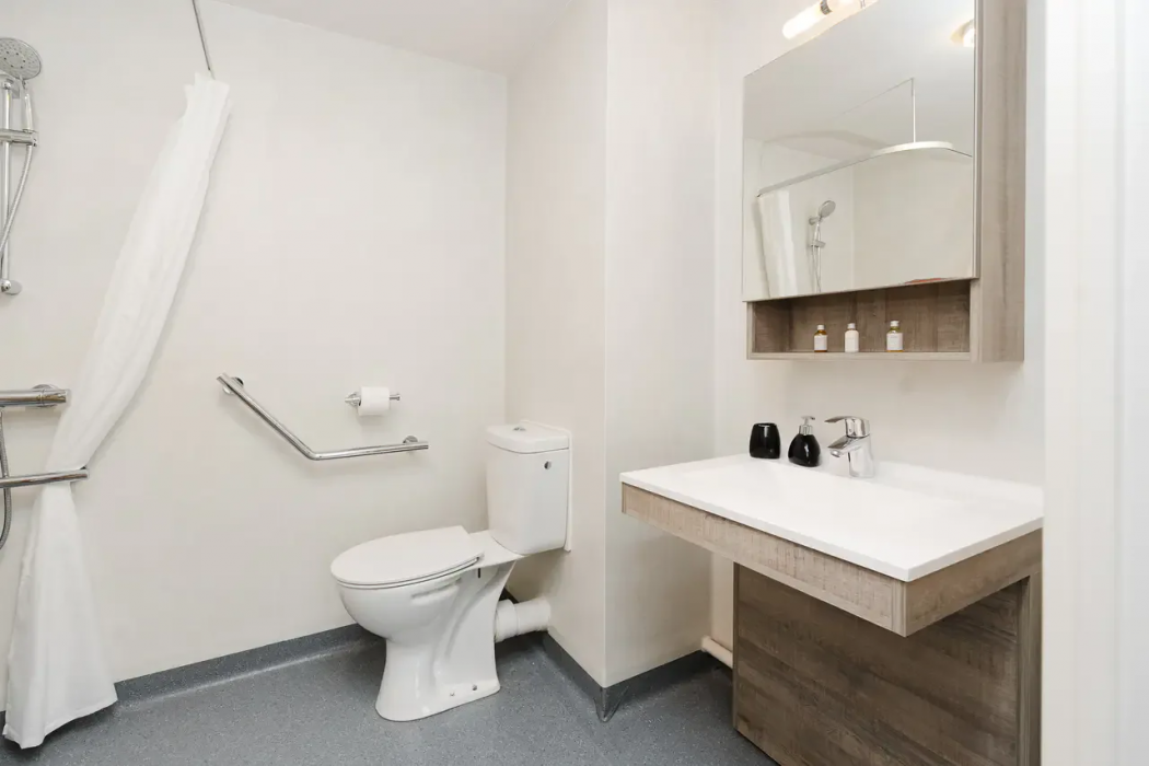 Quality Aparthotel Dinan 9/27