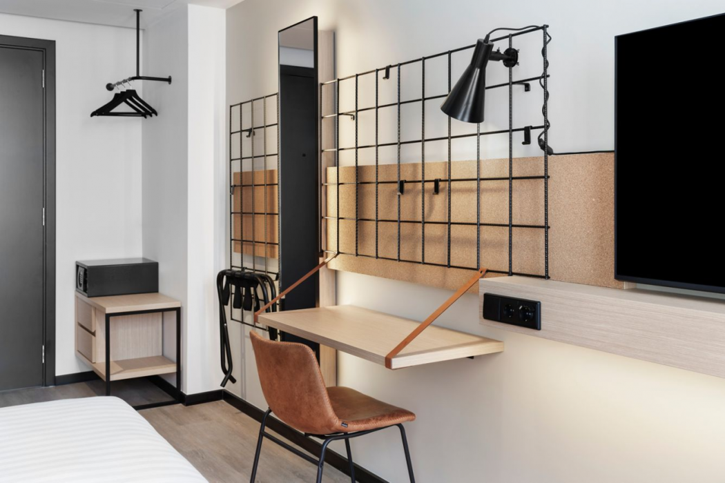Moxy Alfragide Lisboa 16/58
