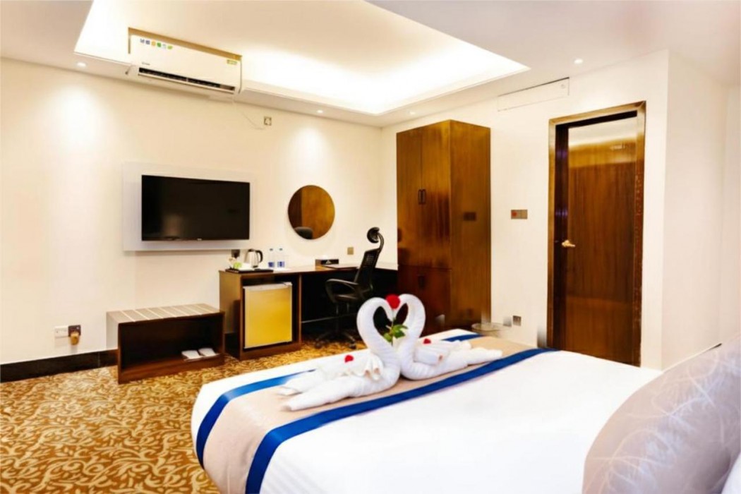 Marco Polo Dhaka 10/37