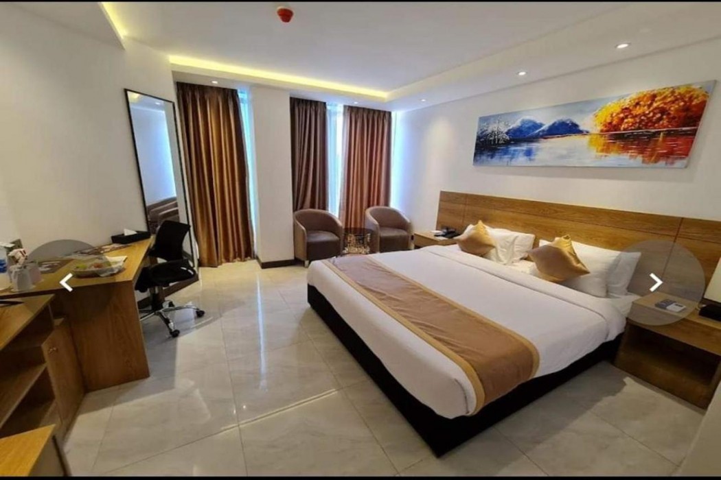 Hotel X Rajshahi 9/45