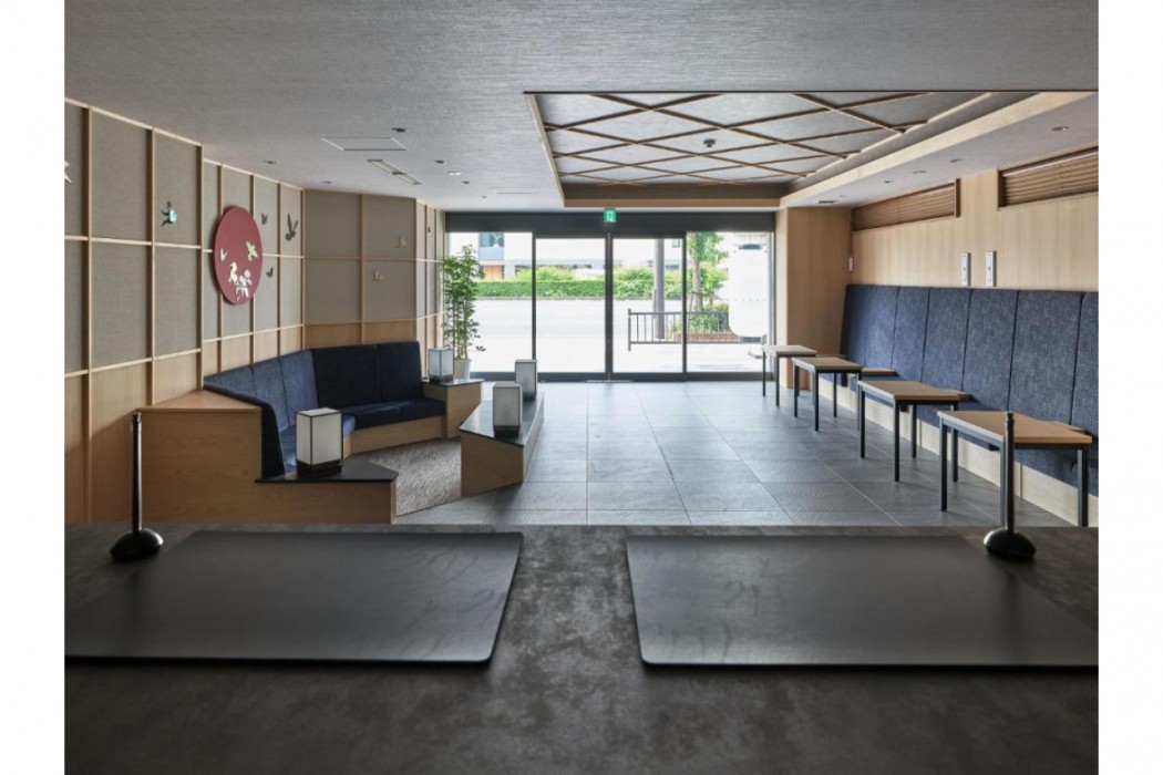 Premium Apart MONday KYOTO GOJO 11/63