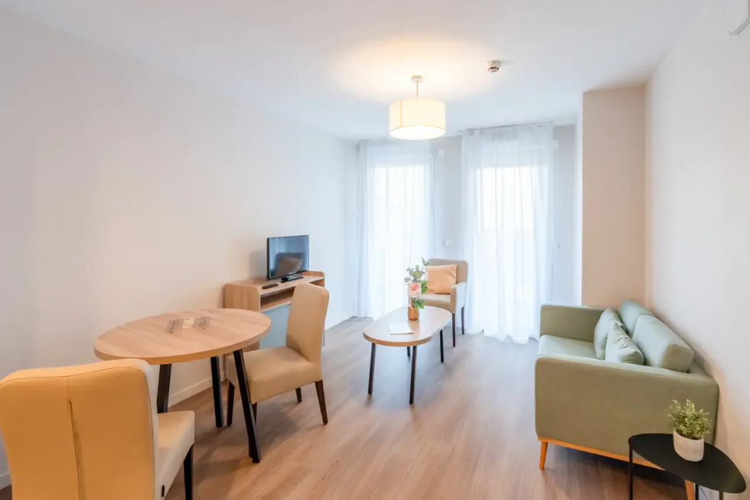 Quality Aparthotel Moissy-Cramayel 8/38