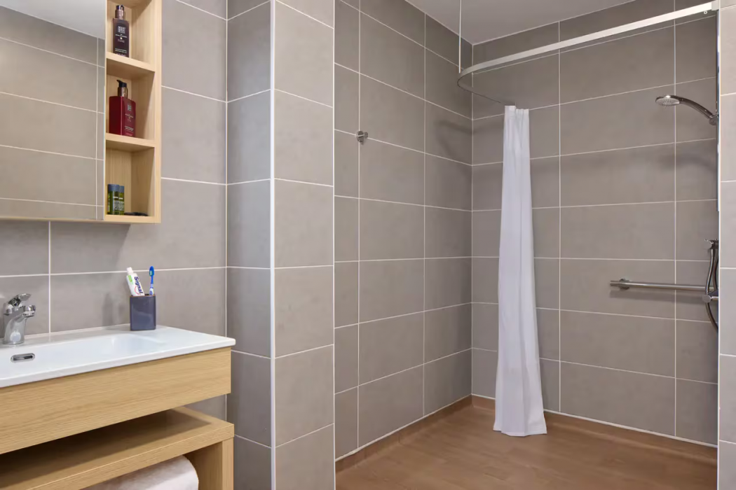 Quality Aparthotel Bordeaux Saint-Jean 8/12
