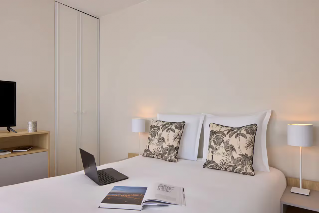 Room at Quality Aparthotel Bordeaux Saint-Jean, BORDEAUX
