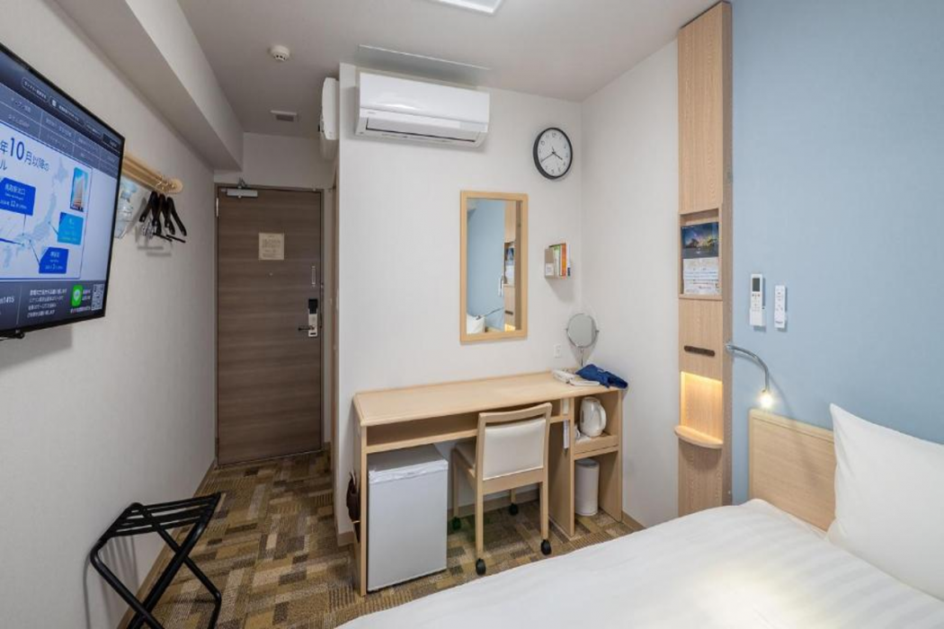 Toyoko Inn Takamatsu Ekimae 12/34