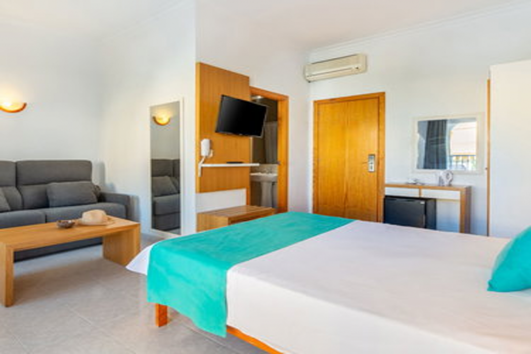 Aparthotel Vibra San Marino 17/40